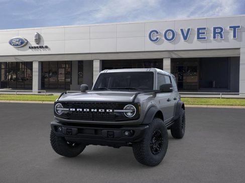New 2025 Ford Bronco Badlands AWD/4WD image 2