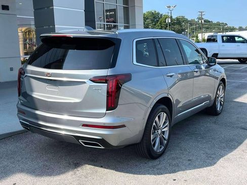 Certified 2025 Cadillac XT6 Premium Luxury w/ Technology Package AWD/4WD image 3