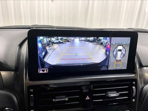 Used 2023 Lexus GX 460 w/ Black Line Special Edition image 21