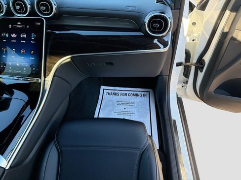 Used 2024 Mercedes-Benz GLC 300 w/ Winter Package image 18