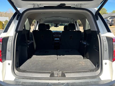 Certified 2023 GMC Acadia SLE w/ Driver Convenience Package image 44