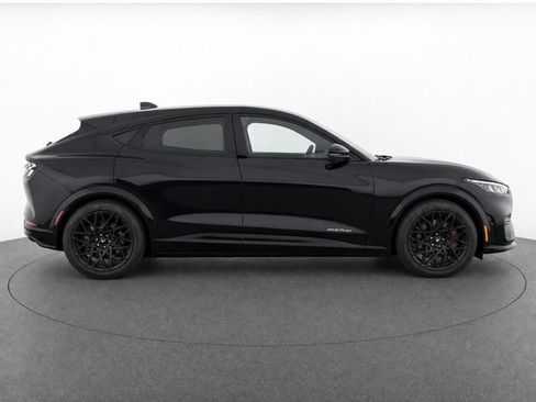 Used 2023 Ford Mustang Mach-E GT w/ GT Performance Edition AWD/4WD image 8