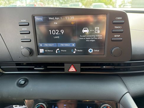 Certified 2025 Hyundai Elantra Sport FWD image 22