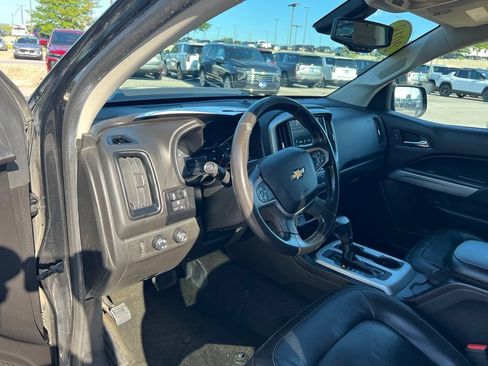 Used 2018 Chevrolet Colorado ZR2 AWD/4WD image 17