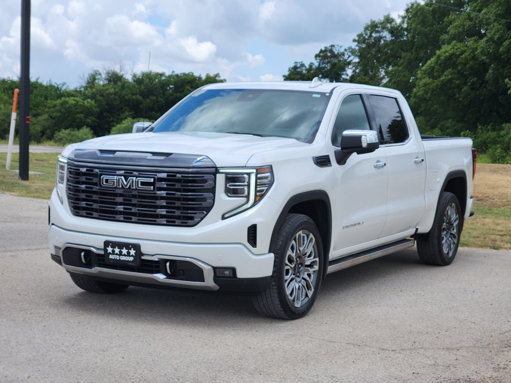 Used 2024 GMC Sierra 1500 Denali Ultimate AWD/4WD image 3