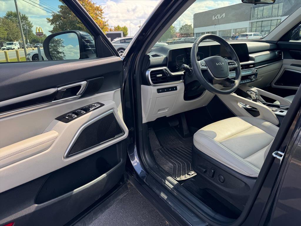 Certified 2025 Kia Telluride S AWD/4WD image 15