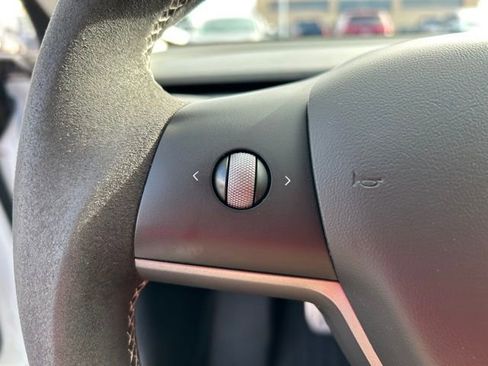 Used 2021 Tesla Model 3 Performance image 25