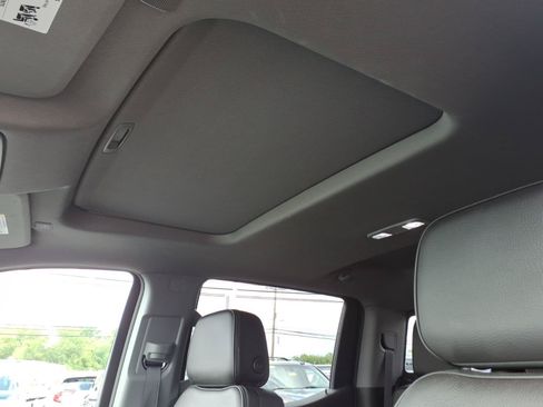 Used 2024 GMC Sierra 1500 Denali w/ Denali Reserve Package AWD/4WD image 34