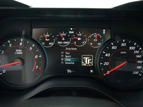 Used 2018 Chevrolet Camaro SS image 23