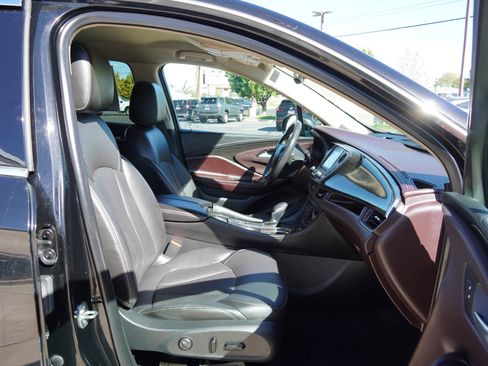 Used 2016 Buick Envision Premium image 24