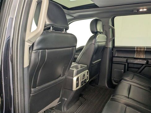 Used 2019 Ford F150 Lariat w/ Equipment Group 502A Luxury AWD/4WD image 37