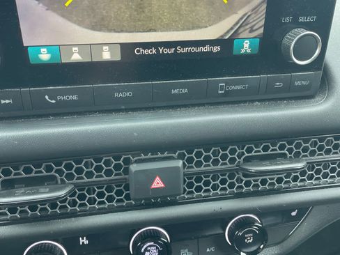 Certified 2023 Honda HR-V Sport image 13