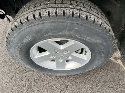 Used 2017 Jeep Wrangler Sport w/ Quick Order Package 24S image 12