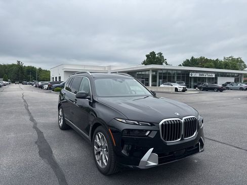 Used 2026 BMW X7 xDrive40i AWD/4WD image 1