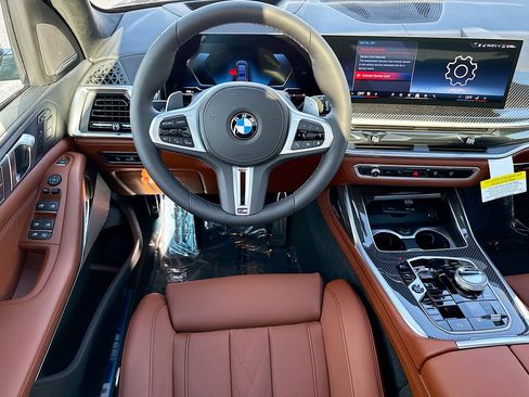 New 2026 BMW X7 M60i image 18