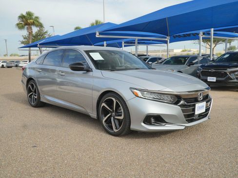 Used 2022 Honda Accord Sport image 3