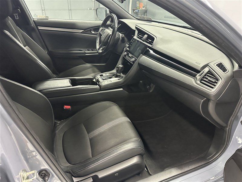 Used 2020 Honda Civic Sport image 11