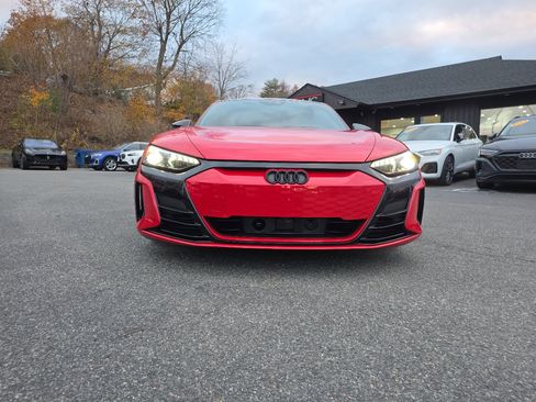 Used 2023 Audi e-tron GT Prestige w/ Prestige Package image 14