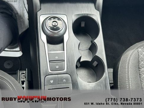 Used 2025 Ford Escape Active AWD/4WD image 17
