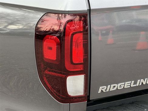 Certified 2023 Honda Ridgeline RTL-E image 8