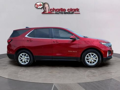 Used 2024 Chevrolet Equinox LT FWD image 6