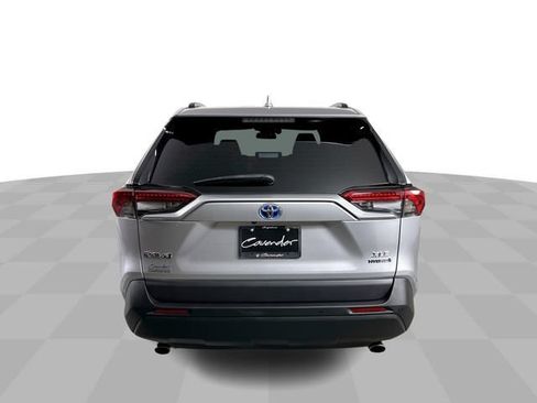 Used 2023 Toyota RAV4 XLE Premium AWD/4WD image 7