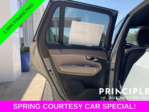 New 2026 Volvo XC90 B6 Plus w/ Protection Package Premier AWD/4WD image 13