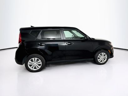 Used 2024 Kia Soul LX