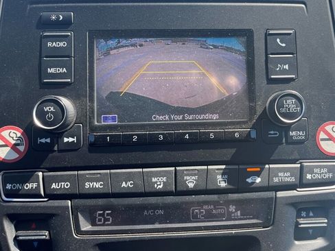 Used 2019 Honda Odyssey LX image 15