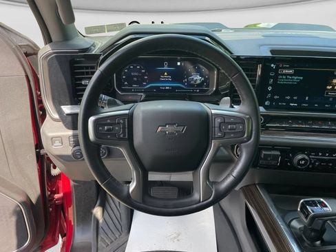 Used 2023 Chevrolet Silverado 1500 LT Trail Boss w/ Convenience Package II AWD/4WD image 21