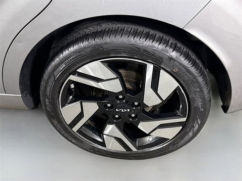 Used 2023 Kia Soul GT-Line image 34