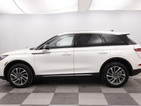 Used 2022 Lincoln Corsair AWD w/ Equipment Group 101A image 7
