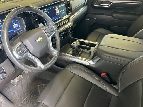 Used 2023 Chevrolet Silverado 1500 LTZ AWD/4WD image 10