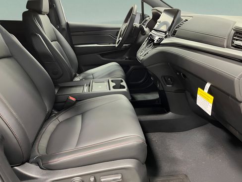 New 2026 Honda Odyssey Sport-L image 24