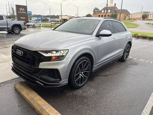 Used 2019 Audi Q8 Prestige w/ Luxury Package AWD/4WD image 1