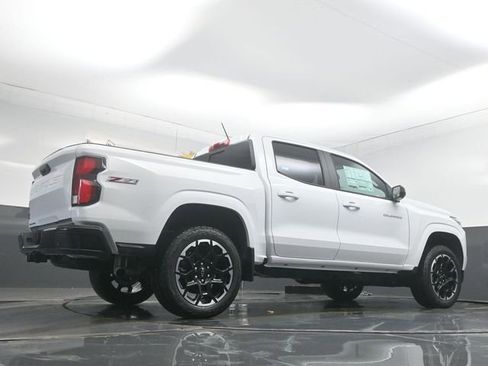 New 2026 Chevrolet Colorado Z71 w/ Technology Package AWD/4WD image 11