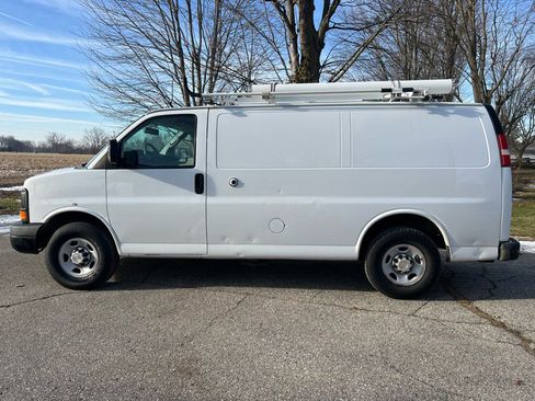 Used 2013 Chevrolet Express 2500 2500 Cargo image 5