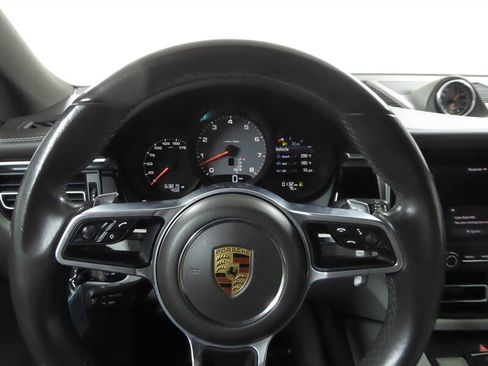 Used 2021 Porsche Macan S AWD/4WD image 11
