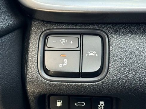 Used 2020 Kia Optima LX FWD image 23
