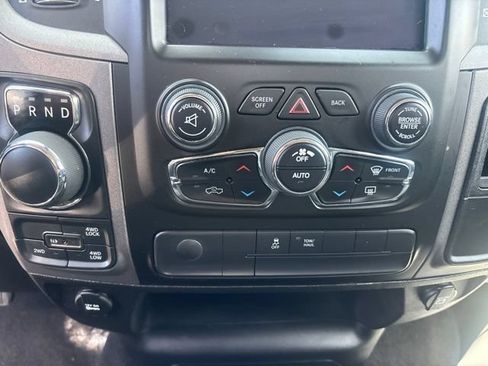 Used 2021 RAM 1500 Express w/ Wheel & Sound Group AWD/4WD image 8