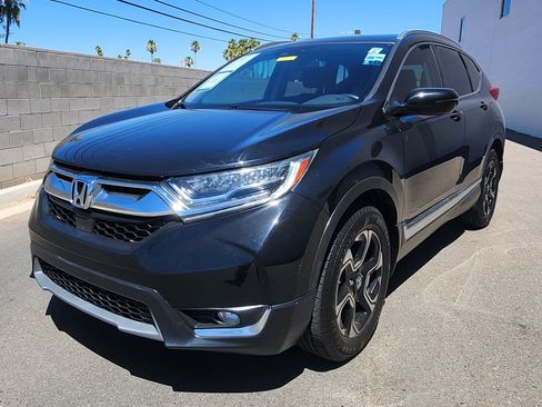 Used 2019 Honda CR-V Touring image 1