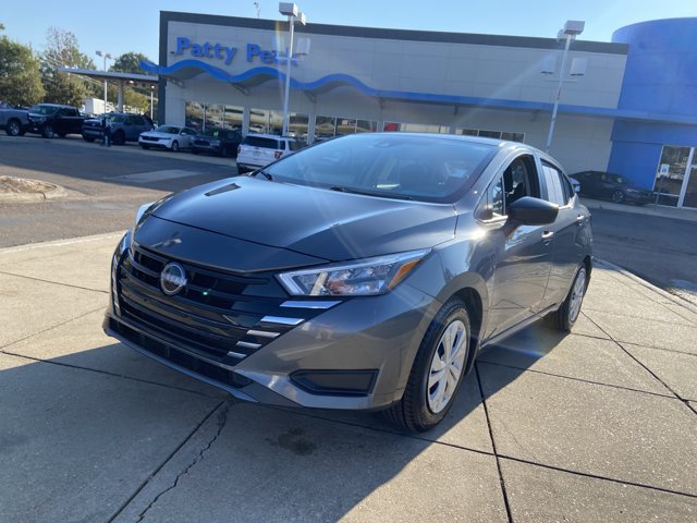 Used 2025 Nissan Versa S w/ Trunk Package FWD image 6