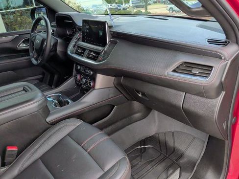 Used 2023 Chevrolet Suburban RST w/ Luxury Package AWD/4WD image 21