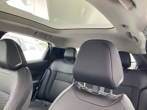 New 2026 Nissan Leaf Platinum+ w/ Cargo Package (Platinum+) image 15