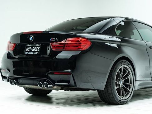 Used 2015 BMW M4 Convertible image 14