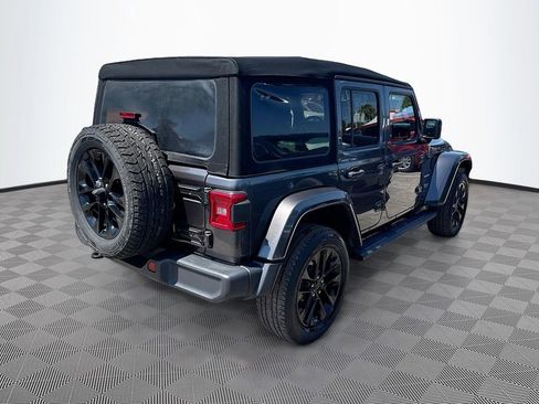 Used 2021 Jeep Wrangler Unlimited Sahara w/ Cold Weather Group AWD/4WD image 6