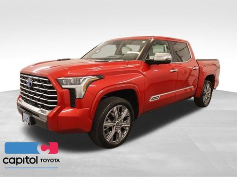 Used 2024 Toyota Tundra Capstone AWD/4WD image 5