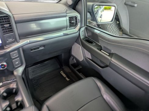 Used 2024 Ford F150 Lariat w/ Bed Utility Package AWD/4WD image 17