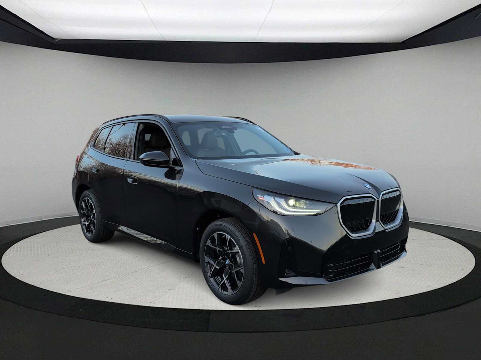 Used 2026 BMW X3 xDrive30i w/ M Sport Package AWD/4WD image 2