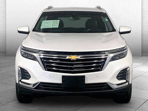 Used 2023 Chevrolet Equinox Premier FWD image 2